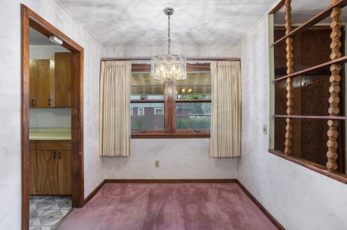 5356 49, Milwaukee WI 53208-1105 exterior