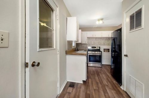 3516 Adkins Rd, Atlanta GA 30331-1448 exterior