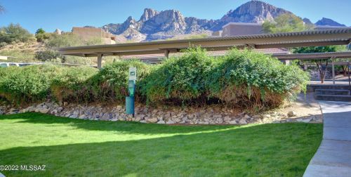 1500 Pusch Wilderness Dr, Tucson AZ  10205-6001 exterior