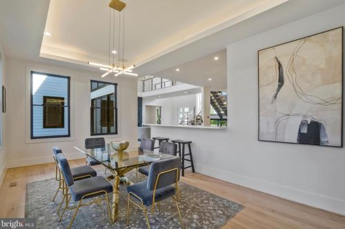 1520 Brookhaven Dr, Mc Lean VA  22101-4127 exterior