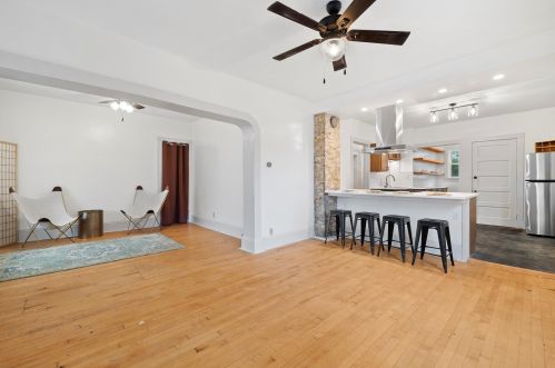 1018 Clarke St, Milwaukee, WI 53212-3011