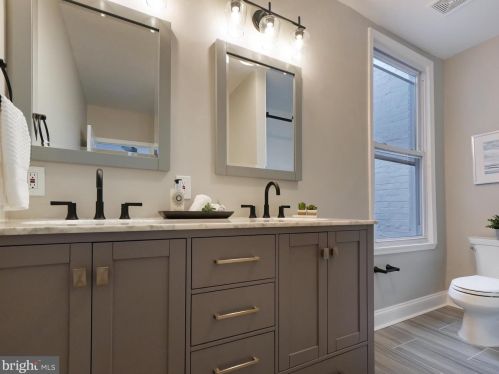 812 11 St, Washington DC 20002-3739 exterior