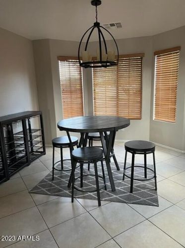 7816 16th Pl, Phoenix, AZ 85042-6887