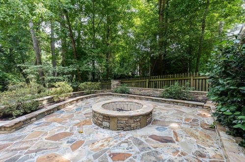 2150 Monterey Dr, Atlanta GA 30318-1725 exterior