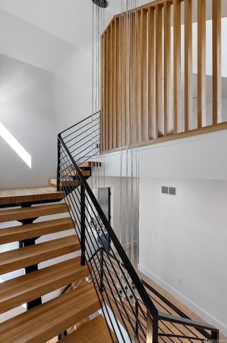 1852 Holland St, Bham MI 48009-6856 exterior