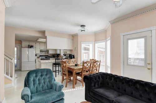 539 J St, Davis CA 95616-2326 exterior