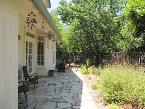 3615 Mono Pl, Davis CA 95618-6045 exterior