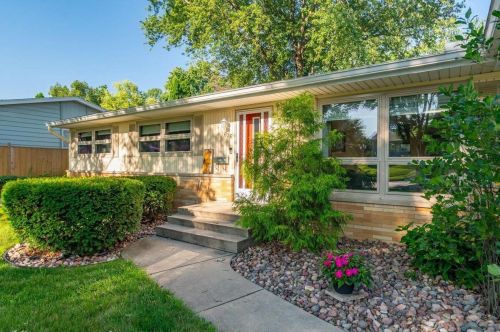 1626 Tarragon Dr, Madison, WI 53716-1859