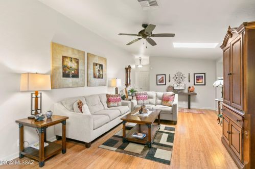 2421 Double O Pl, Tucson AZ 85713-6717 exterior