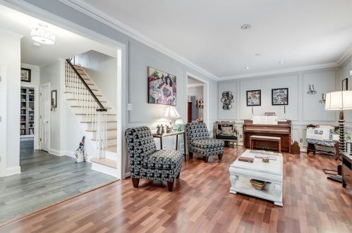 7 Kings Walk, Atlanta GA 30307-1205 exterior