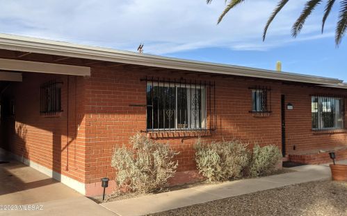 1934 Calle Pacifica, Tucson AZ  85745-2119 exterior