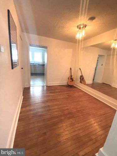 2517 Emerald St, Philadelphia PA 19134-2010 exterior