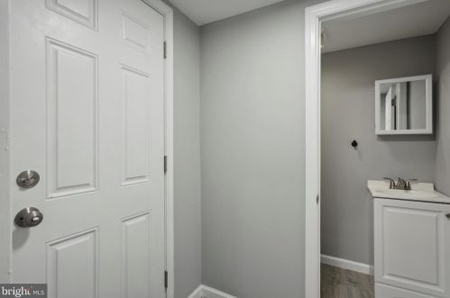 1621 Franklin St, Philadelphia PA 19148-1223 exterior