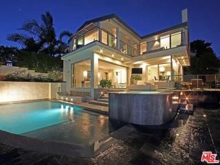 1500 Viewsite Ter, Los Angeles CA  90069-1324 exterior