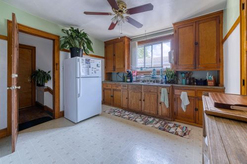 2440 65th St, Milwaukee WI  53219-2020 exterior