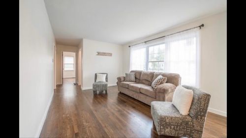 802 Cheryl Ln, Lexington KY  40504-2317 exterior