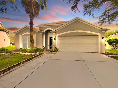 11331 Calgary Cir, Tampa, FL 33624-4804