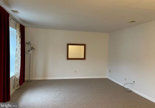 203 Wyndham Pl, Trenton, NJ 08691-3138