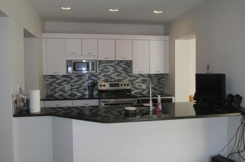 959 Braddock Ave, Pittsburgh PA 15218-1838 exterior