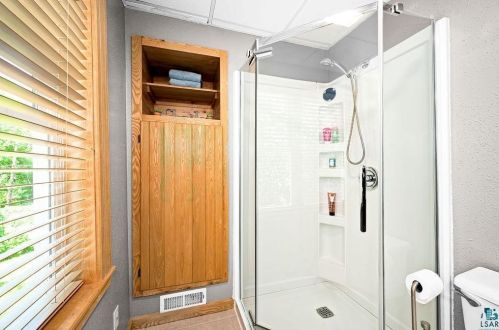 121 Lemon St, Duluth MN 55811-3462 exterior