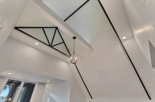 6749 Damen Ave, Chicago IL  60636-3204 exterior