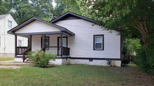 2266 Dauphine St, Atlanta GA  30344-2547 exterior