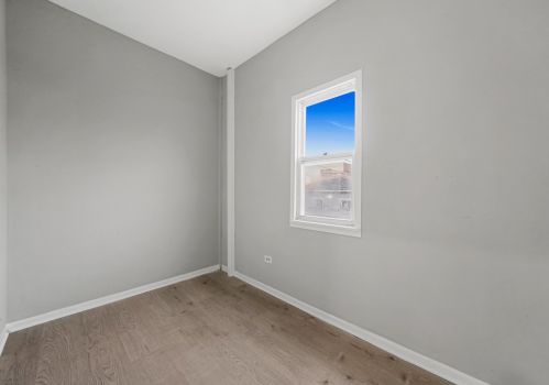 3742 Troy St, Chicago IL 60655-2321 exterior