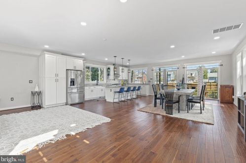 2216 30th St, Washington DC  20020-3369 exterior