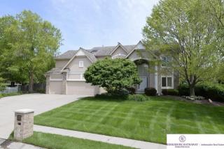 731 156th Ave, Omaha, NE 68118-2203