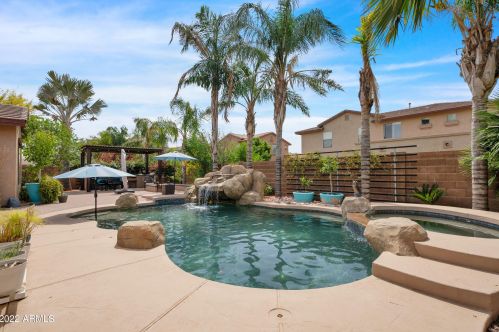 3897 Taurus Pl, Chandler AZ  85249-5863 exterior