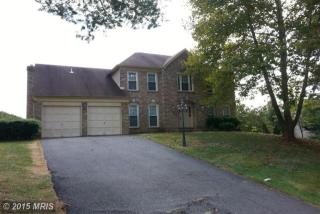 9720 Days Farm Dr, Vienna VA  22182-7302 exterior