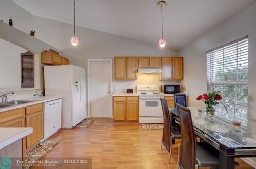 1130 Kalevala Dr, Fort Pierce FL  34953-6809 exterior