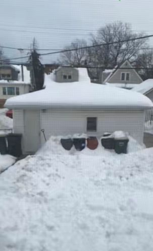 2027 19 Ave, Broadview IL 60153-1462 exterior