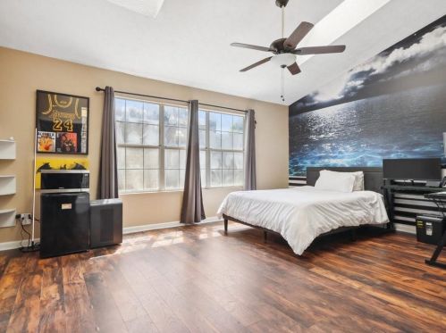 4023 Hancock Cir, Atlanta GA  30340-4281 exterior