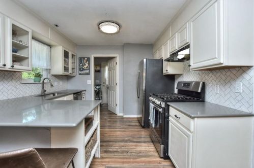 802 8th St, Georgetown TX 78626-5406 exterior