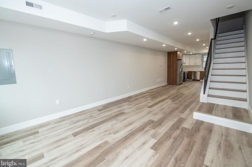 2213 Emerald St, Philadelphia PA 19134-3548 exterior