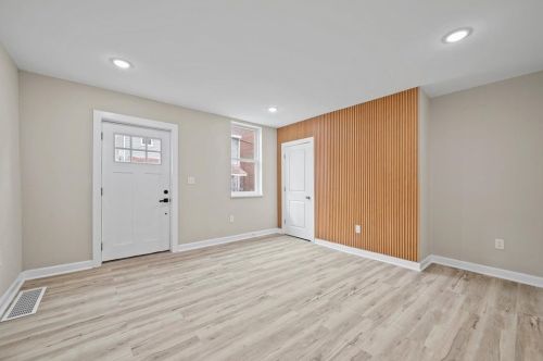 139 42nd St, Pittsburgh PA  15201-3136 exterior