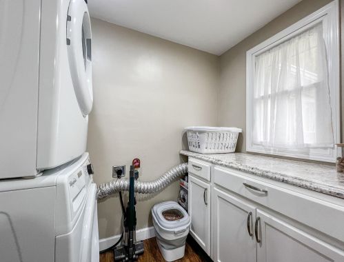 28985 Middle Xing Rd, Dowagiac MI 49047-8204 exterior