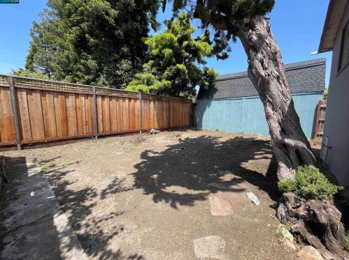 1208 Evelyn, Berkeley CA 94706-1311 exterior