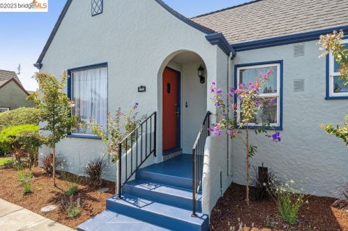 944 Ky Rte, Berkeley CA 94706-1423 exterior