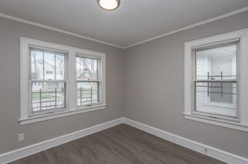 4650 38th St, Milwaukee WI  53221-2014 exterior