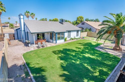 621 Los Feliz Dr, Chandler AZ  85226-4930 exterior