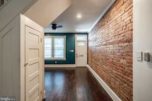 273 Hermitage St, Philadelphia PA  19127-1012 exterior