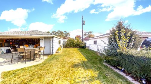 4901 Orange Ave, Chicago IL 60706-3223 exterior