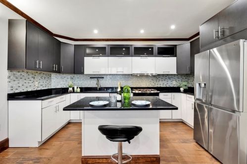 78 Hbr Vw St, Boston MA exterior