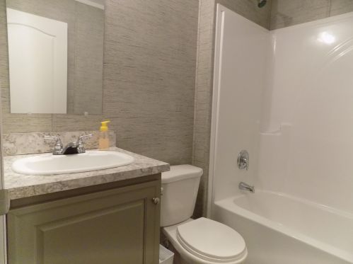 7604 Red Arrow Hwy, Watervliet MI 49098-9390 exterior