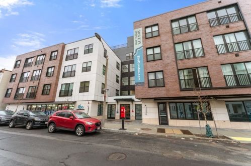 205 Maverick St, Boston MA  exterior