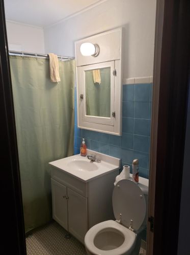 3870 22 St, Milwaukee WI 53206-1460 exterior