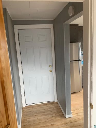 1427 101 Ave, Duluth MN 55808-1618 exterior