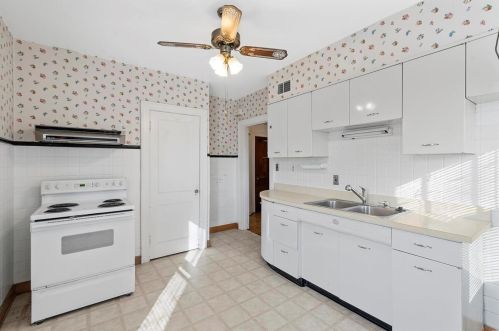 5318 Murdoch Ave, Saint Louis MO 63109-2951 exterior